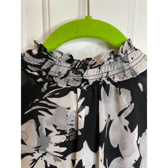 Calvin Klein Women's Printed Chiffon Peasant Blouse Sz Medium Black/White - Picture 3 of 6